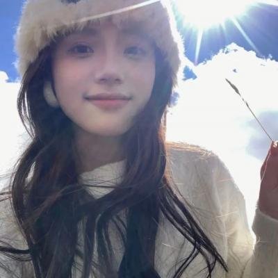 谁说反派不能做男主$穿越成反派，三个女主倒追我